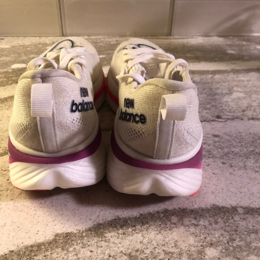 New Balance  Furl Cell Elite 3- Women's White and Pink FuelCell Athletic Shoes - Picture 3 of 8